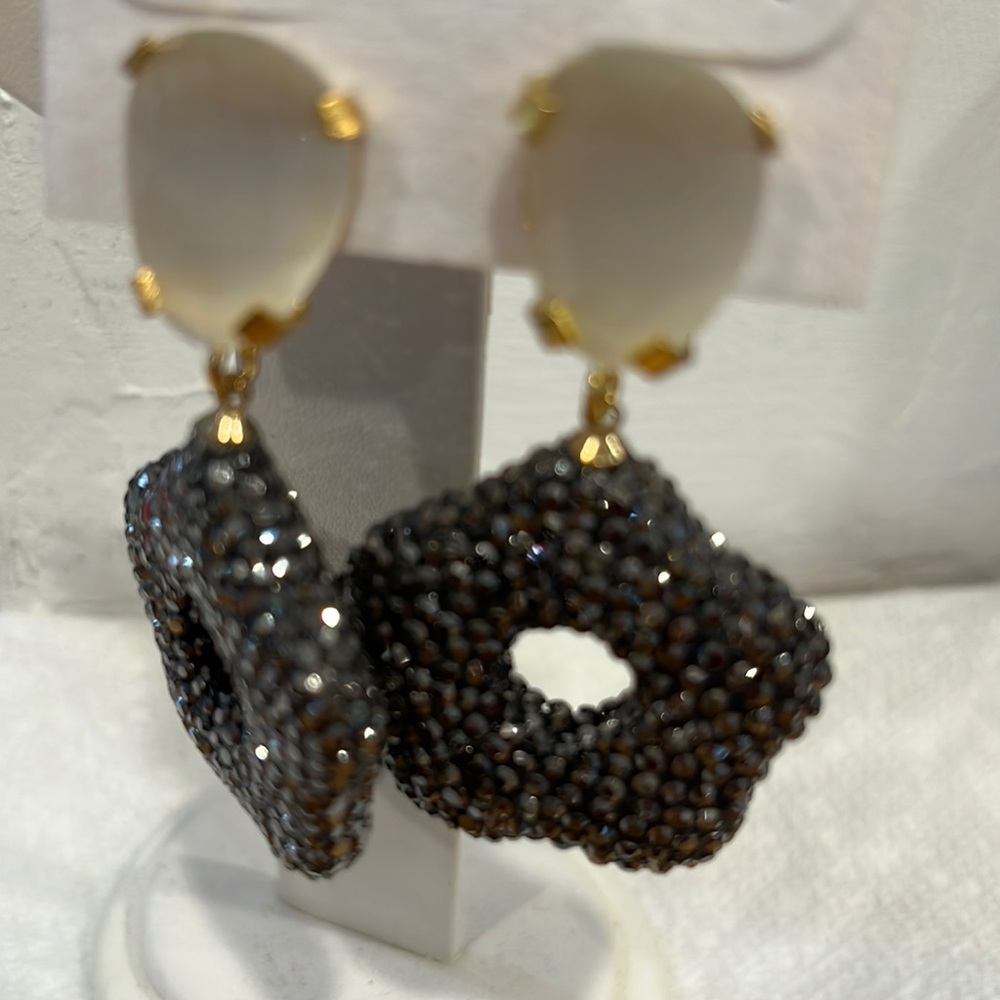 Sparrow Earrings gorgeous pierced new